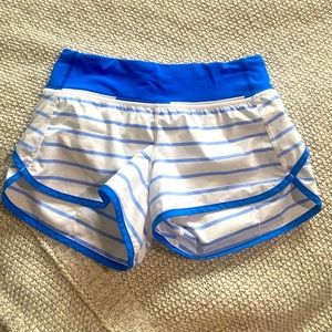 Lululemon speed up shorts 2.5”